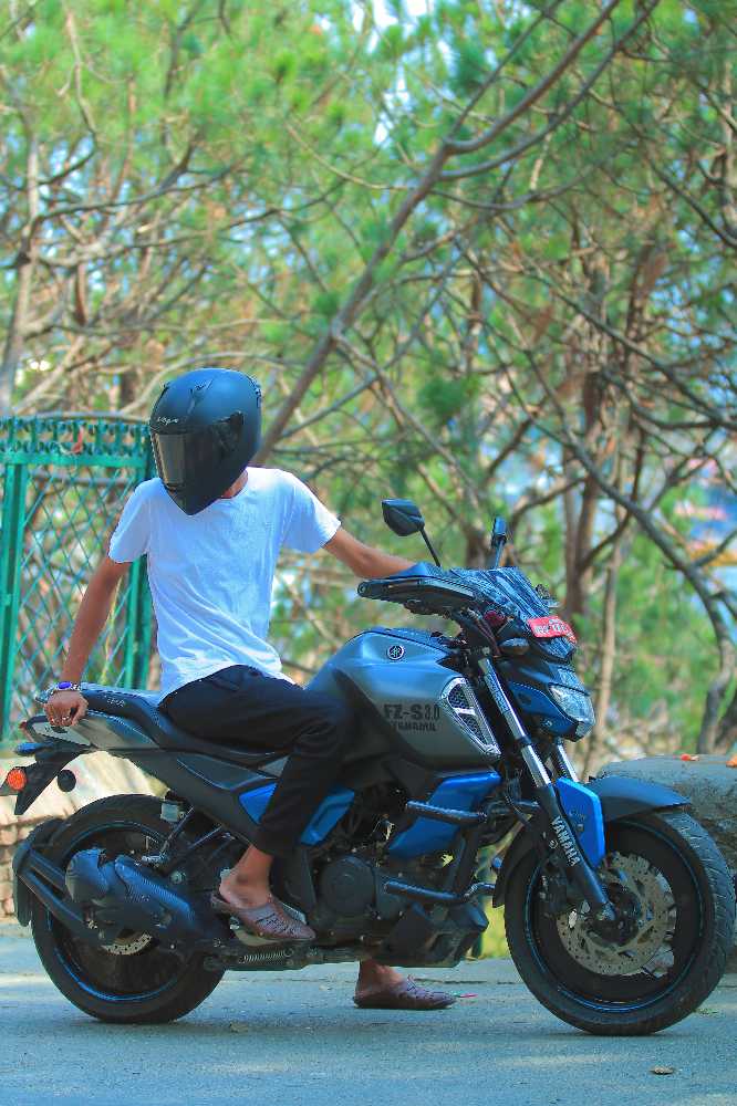 2021 Yamaha FZS