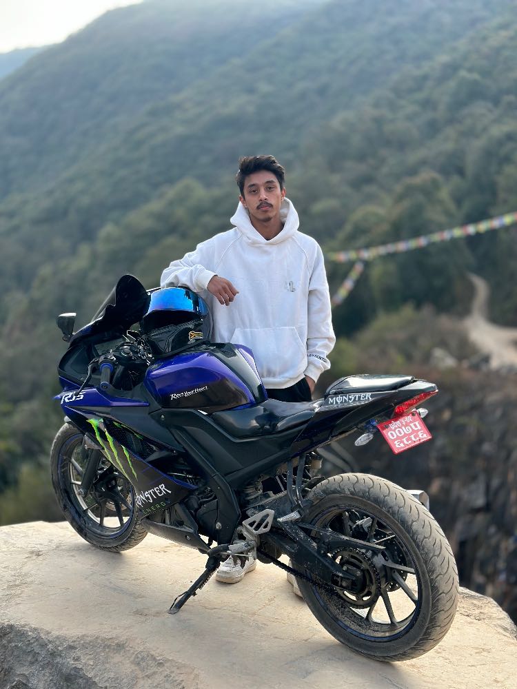 2019 Yamaha R15