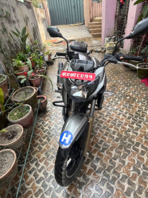 2018 TVS Apache RTR 200 4V in Kathmandu for sale