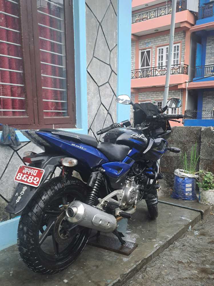 2016 Bajaj Plusar 220 in Pokhara for sale