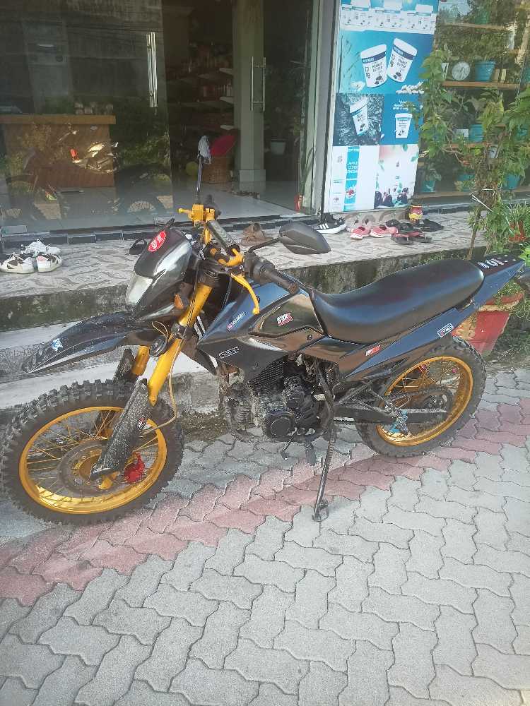 2018 Hartford VR220