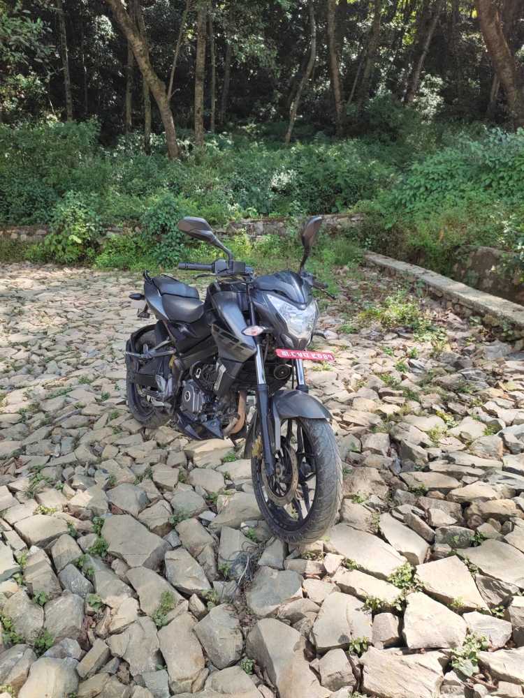 2016 Bajaj NS 200