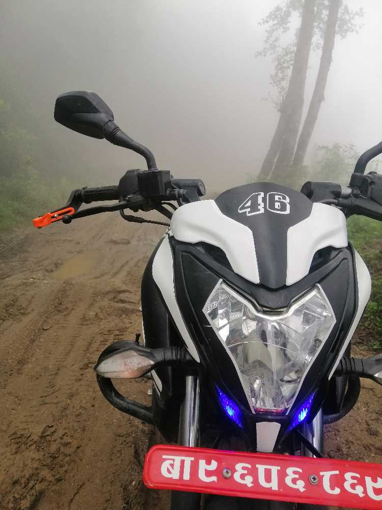 2018 Bajaj NS 200