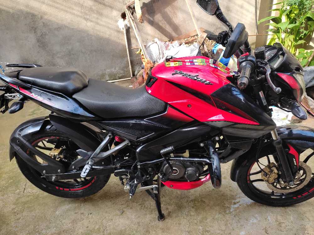 2020 Bajaj NS 160