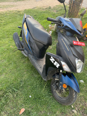 2019 Yamaha R15