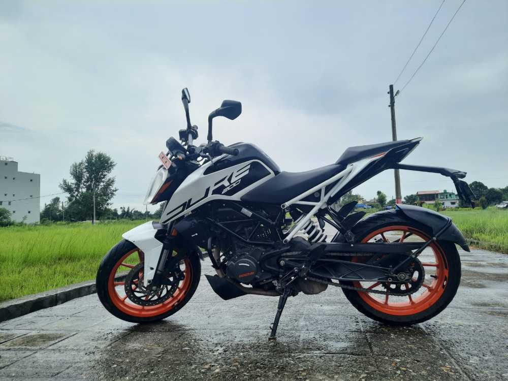 2022 KTM Duke 200