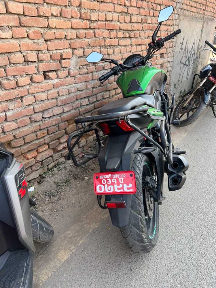 2021 Bajaj Dominar 400