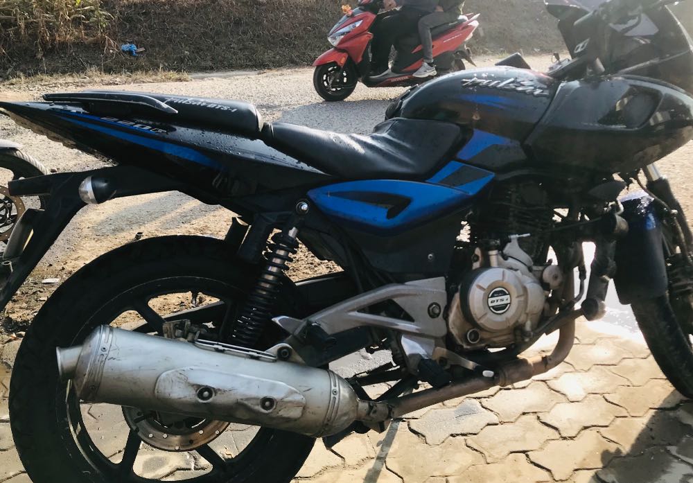 2017 Bajaj Plusar 220