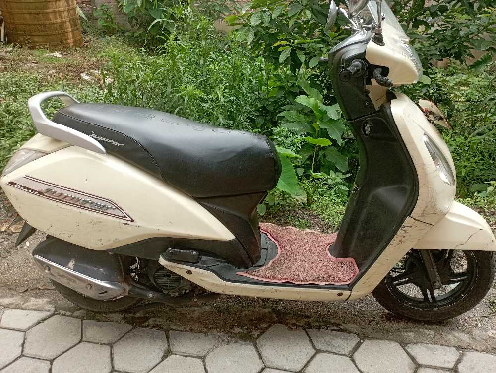 2016 TVS Jupiter