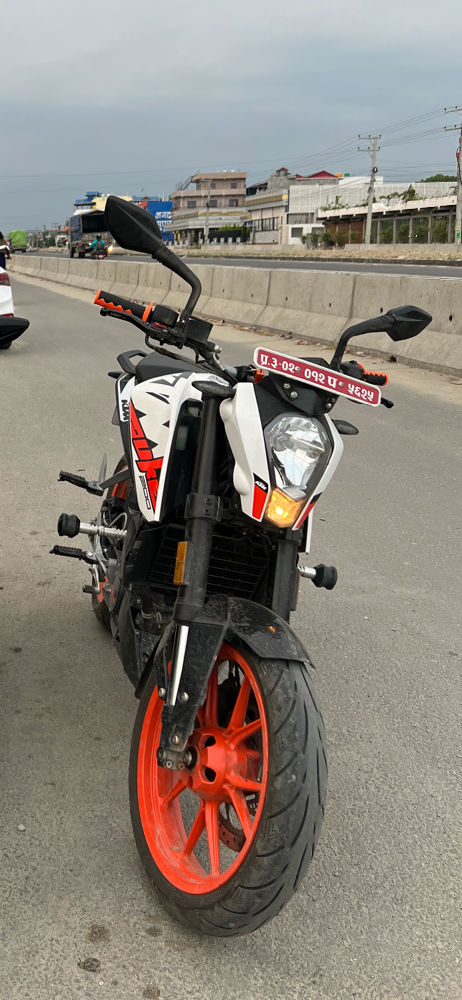 2019 KTM Duke 200