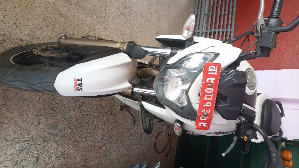 2017 TVS Apache RTR 200 4V in Kathmandu for sale