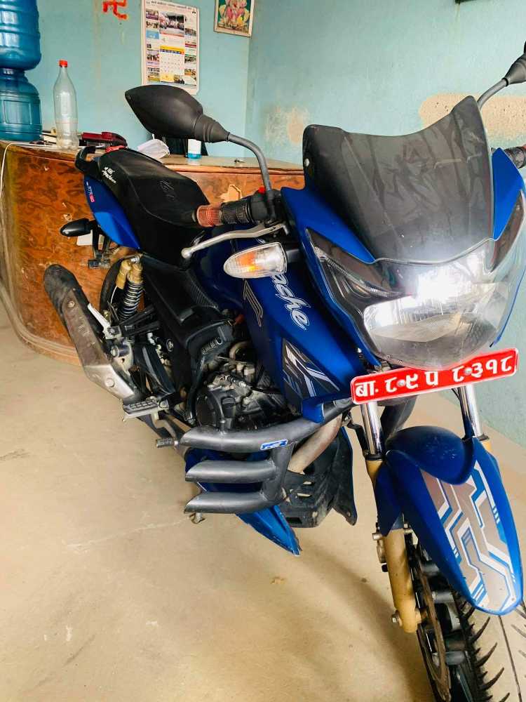 2017 TVS Apache RTR 180
