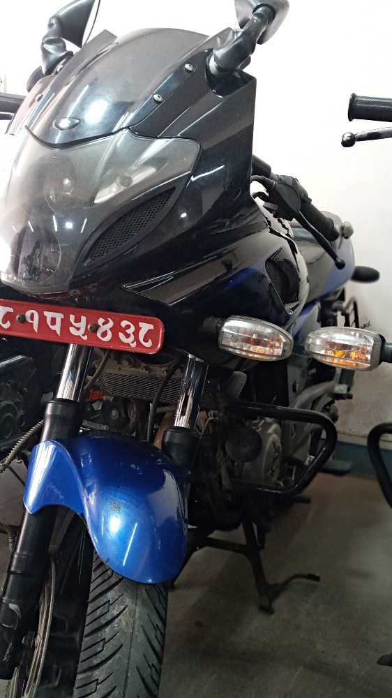 2016 Bajaj Plusar 220