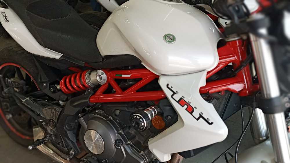 2016 Benelli TNT 300i in Kathmandu for sale at RamroGaadi.