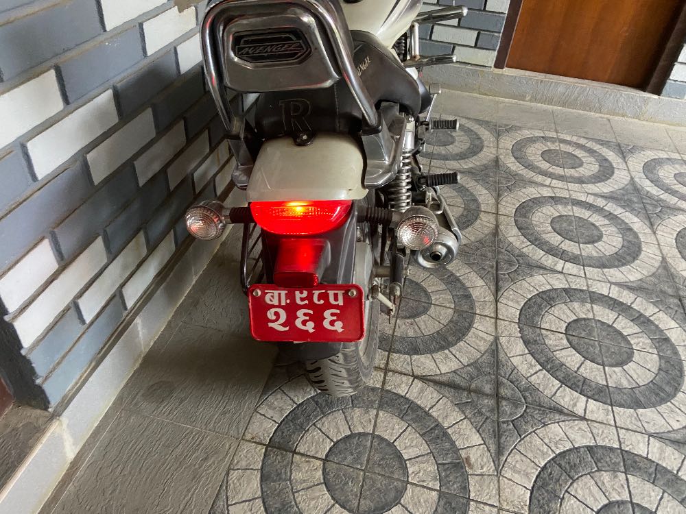 2018 Bajaj Avenger 220