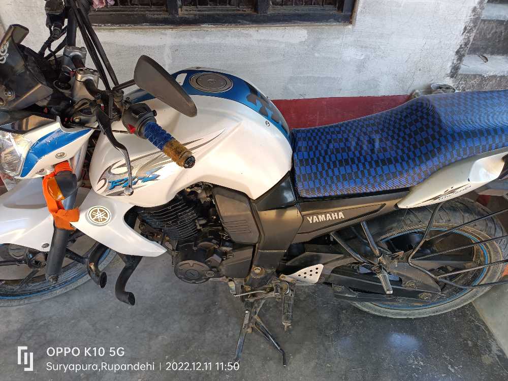 2011 Yamaha FZS