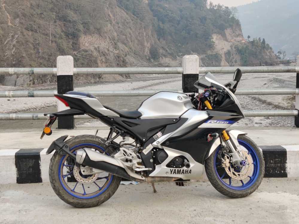 2022 Yamaha R15