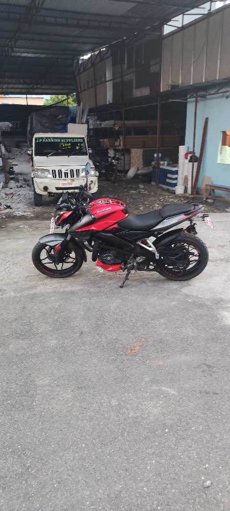 2018 Bajaj NS 200 in Pokhara for sale at RamroGaadi.