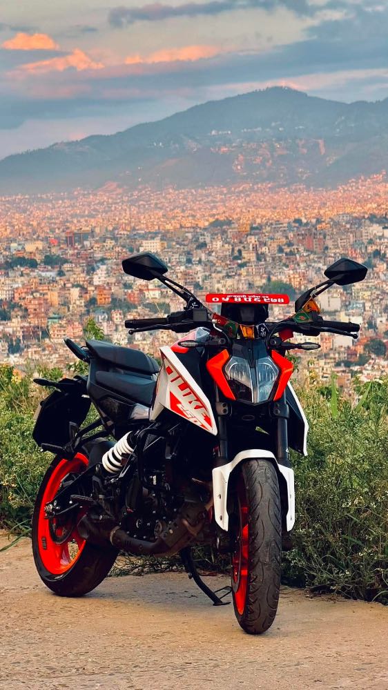 2024 KTM Duke 250 in Lalitpur for sale