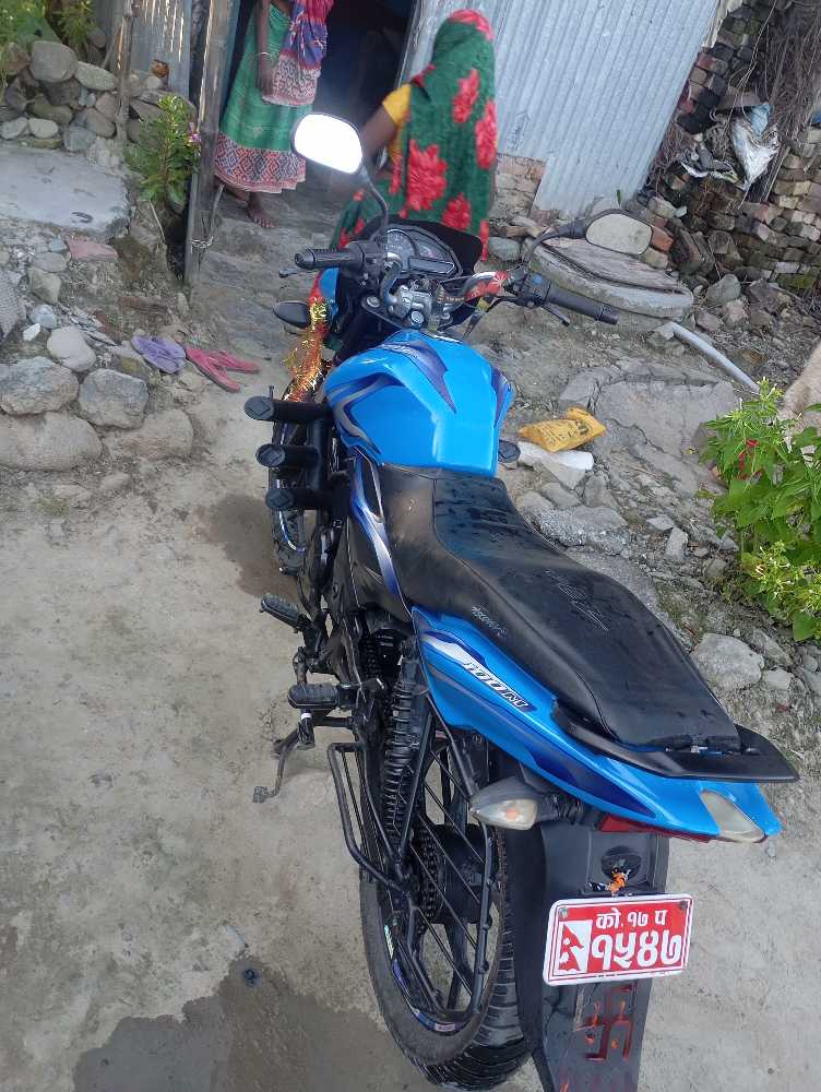2014 Bajaj Discover 100 in Biratnagar for sale