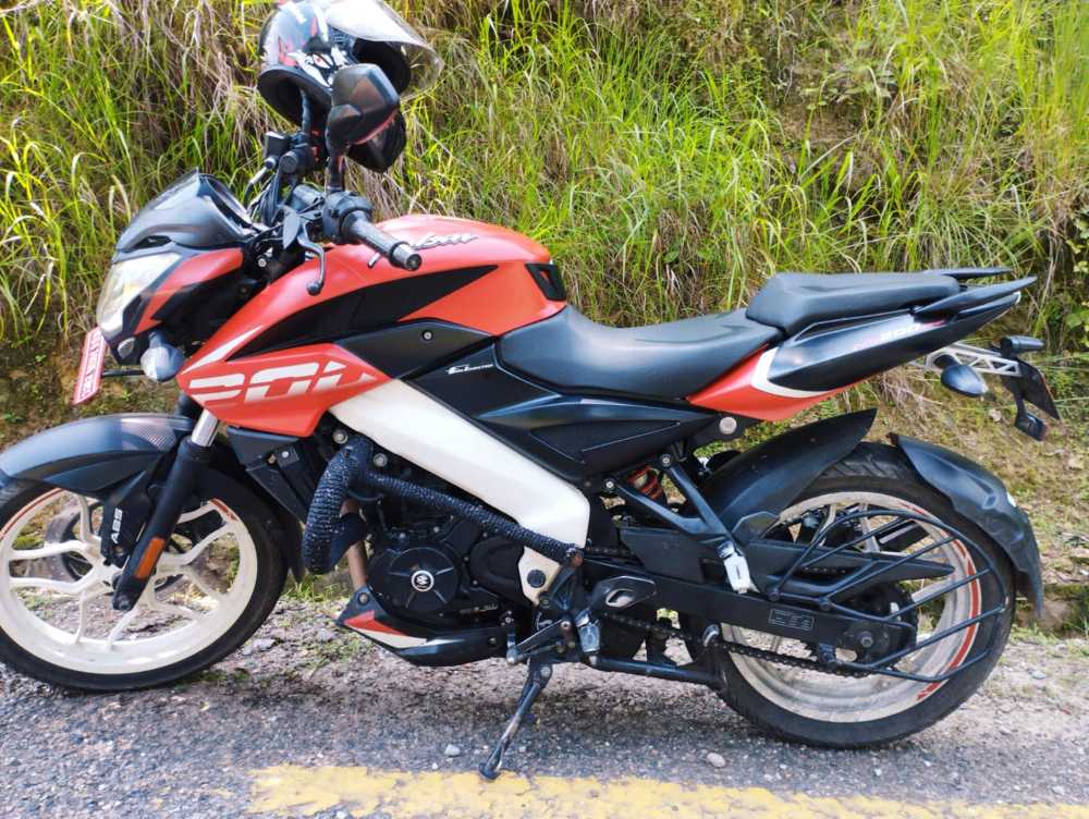 2020 Bajaj NS 200 in Bharatpur for sale at RamroGaadi.