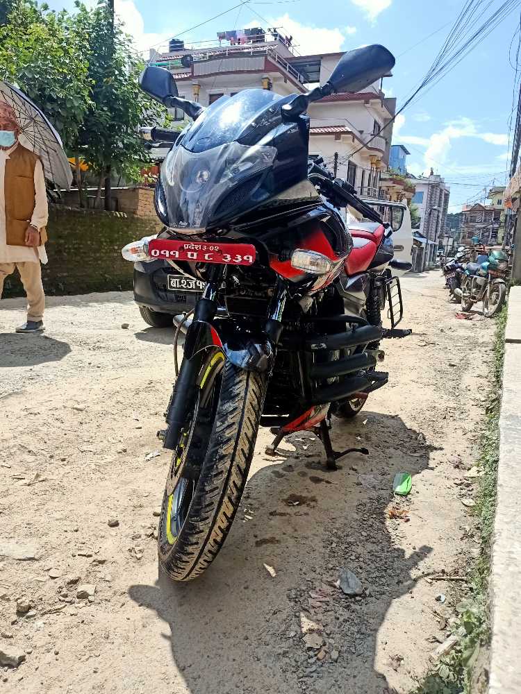 2019 Bajaj Plusar 220 in Kathmandu for sale