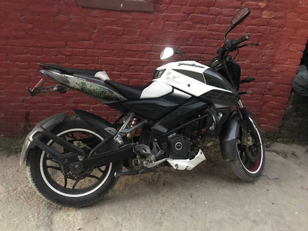 2019 Bajaj NS 200