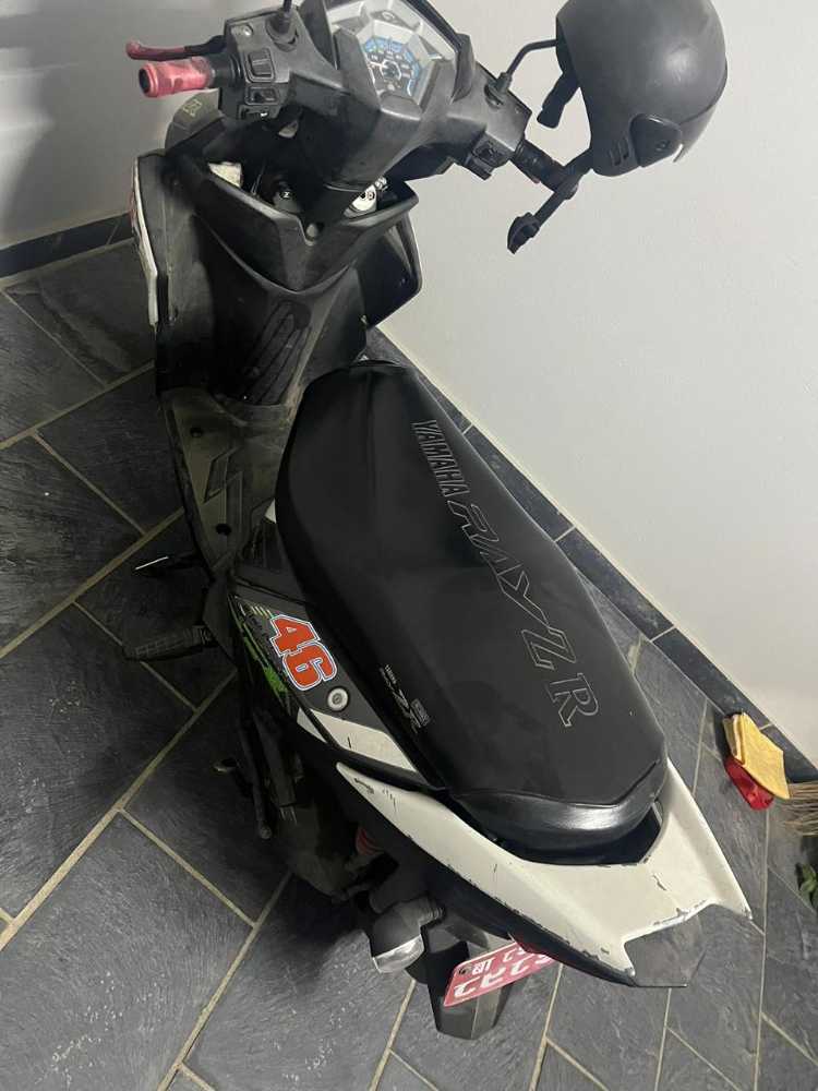 2011 Yamaha RAY ZR