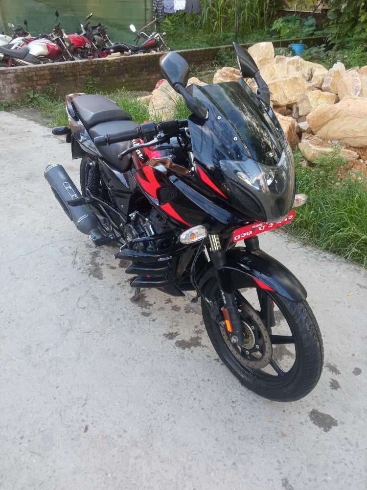 2022 Bajaj Plusar 220 in Kathmandu for sale