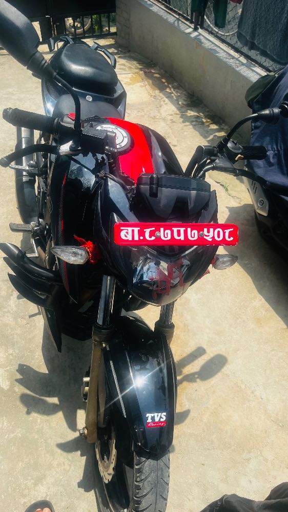 2017 TVS Apache RTR 200 4V in Kathmandu for sale