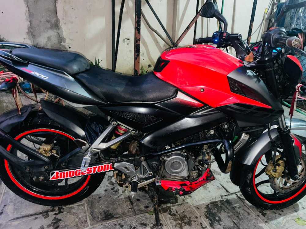 2016 Bajaj Plusar 150