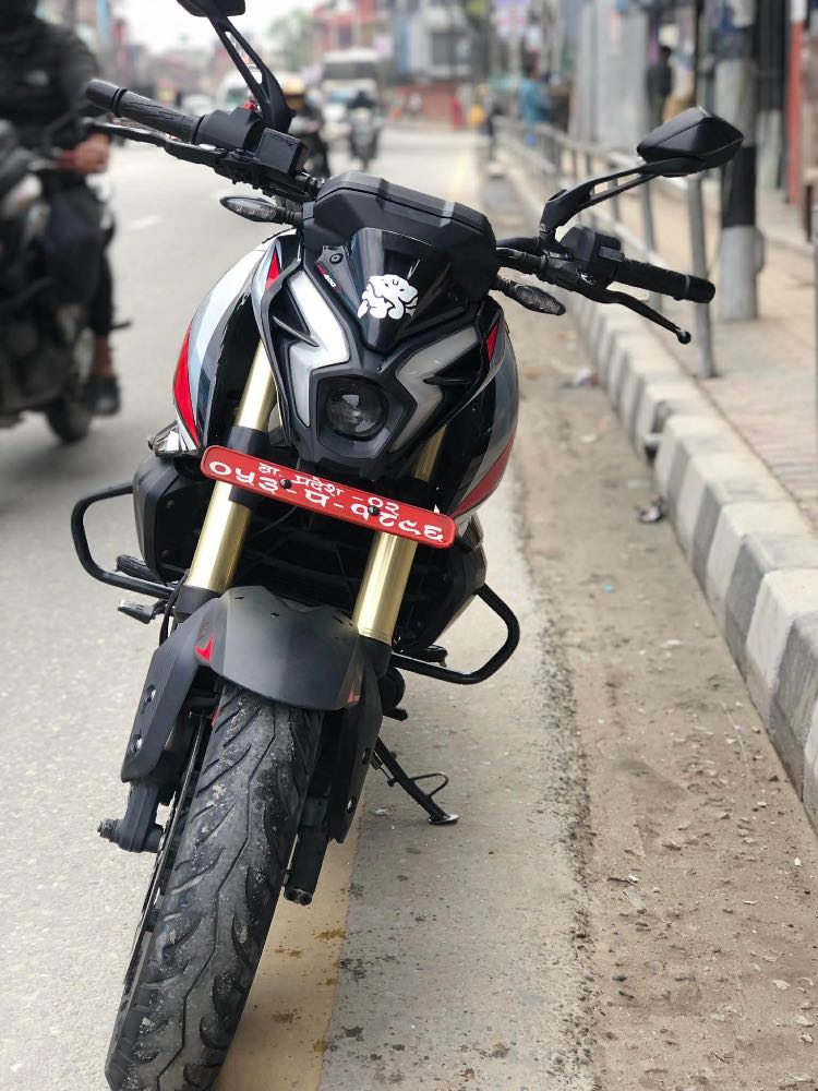 2024 Bajaj Dominar 400